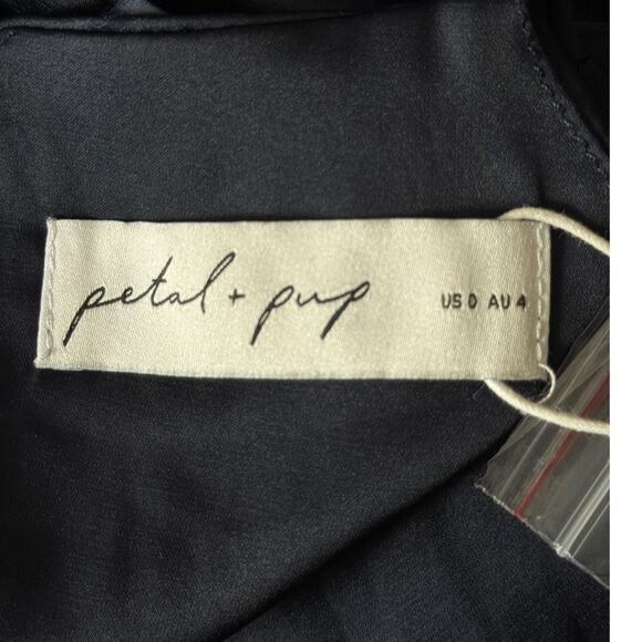 Petal + Pup dress seychelle sleeveless navy blue size 0 - DEFECT - Picture 5 of 8